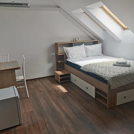 בית הארחה Guesthouse *