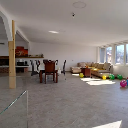 Guesthouse בית הארחה קלוז'-נאפוקה