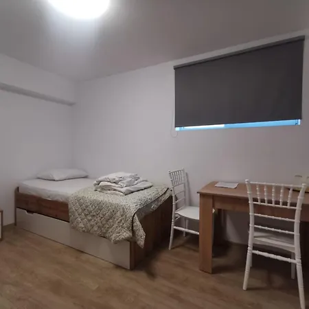 招待所 Guesthouse 3*
